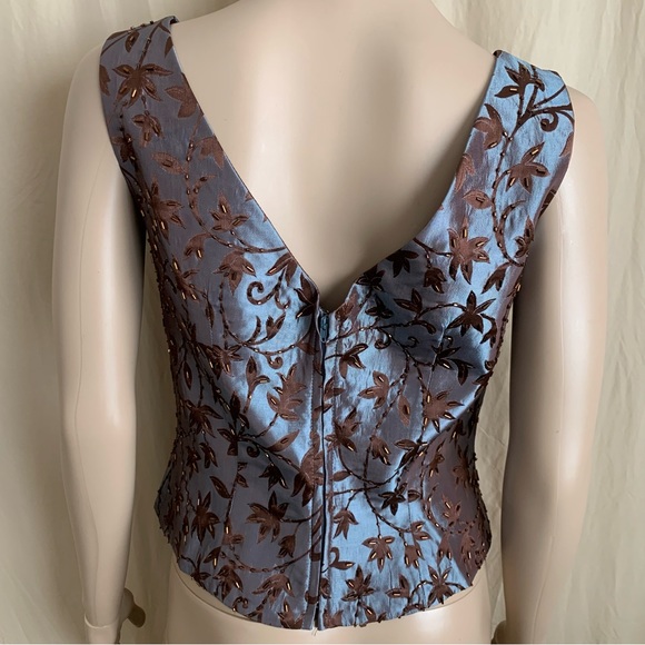 Vintage Designer JS Collections silk floral leaf beaded formal sleeveless top - Picture 6 of 7